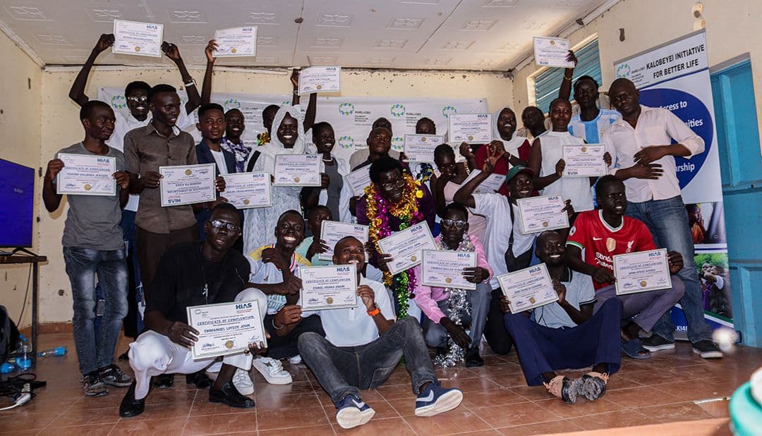 KI4BLI graduates holding their certificates of completion